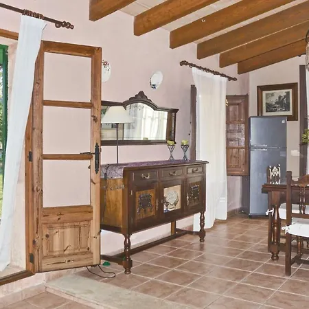 Gorgeous In Selva With Outdoor Swimming Pool Holiday home Selva (Mallorca)